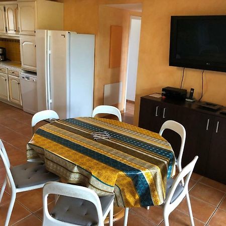 Appartement Dans La Residence Les Mazets De Camargue Arles Luaran gambar